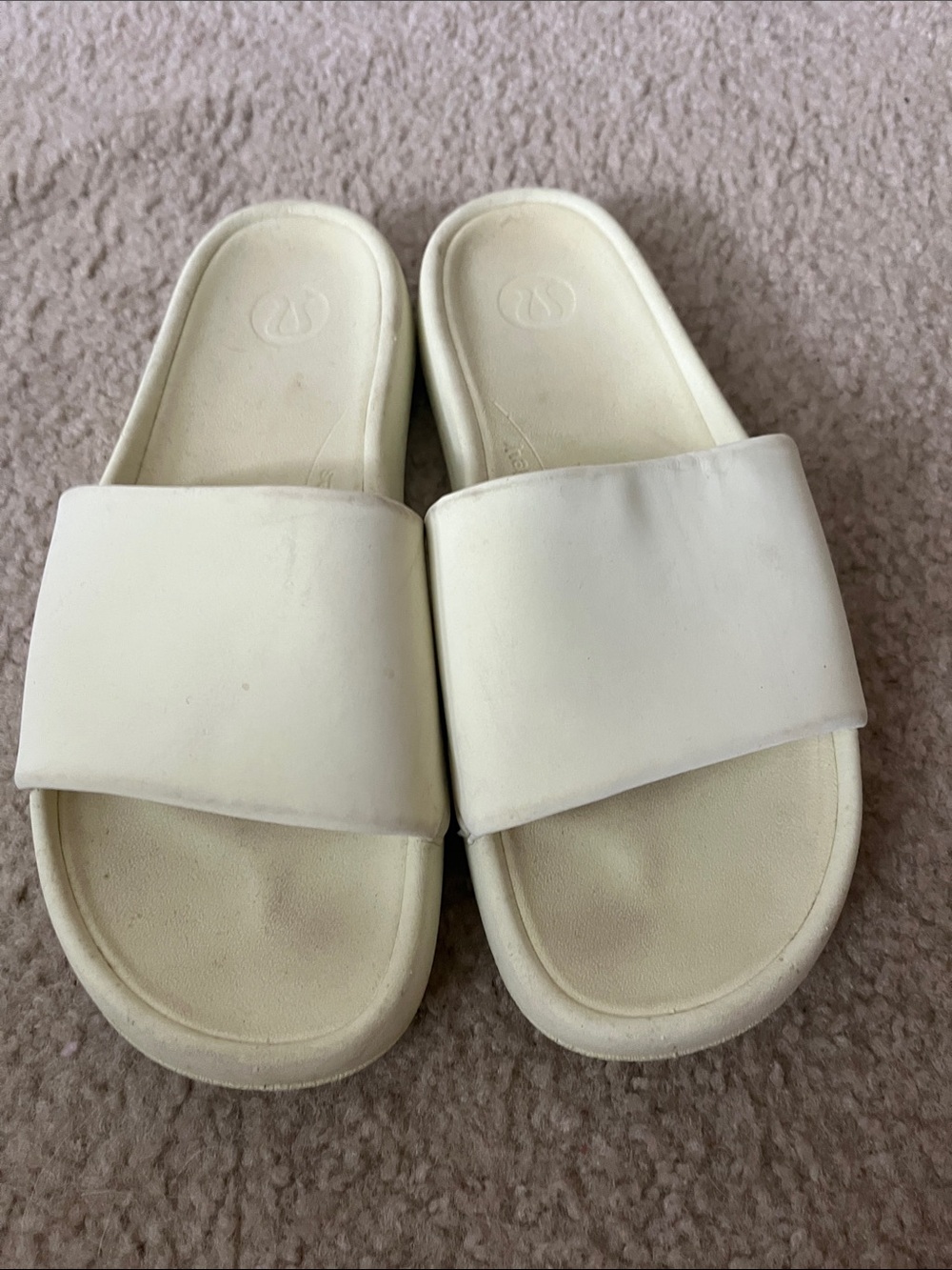 lululemon athletica Off-White Slide Sandals